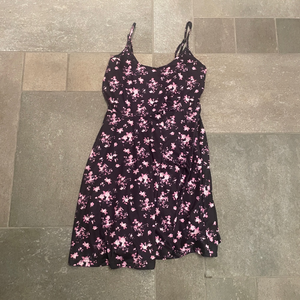 Adorable Floral Black and Pink Dress, fit and flare, EUC